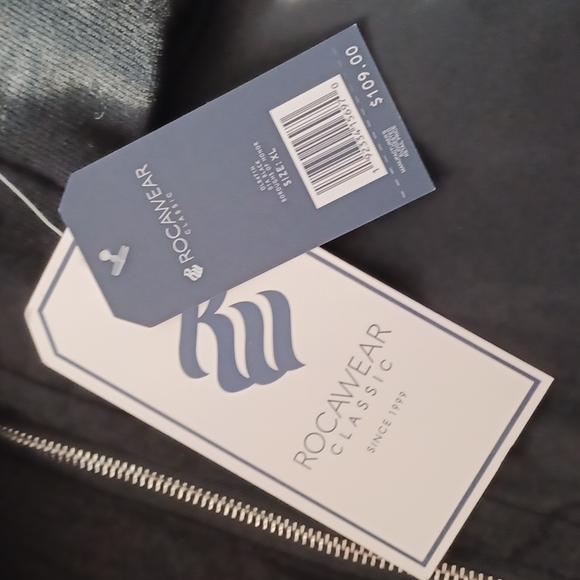 ♠BLACK ROCAWEAR LOGO BOMBER JACKET - Picture 14 of 14